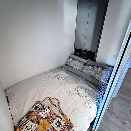 + Alcove, 4 Couchages, Animaux Admis - Fr-1-702-72 * Agde