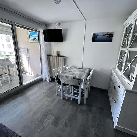 + Alcove, 4 Couchages, Animaux Admis - Fr-1-702-72 Appartement *